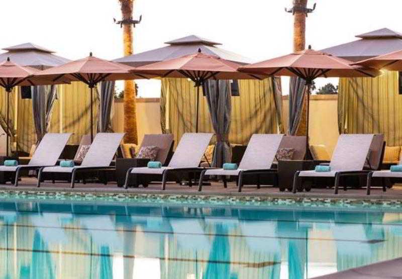 Courtyard By Marriott Irvine Spectrum Экстерьер фото