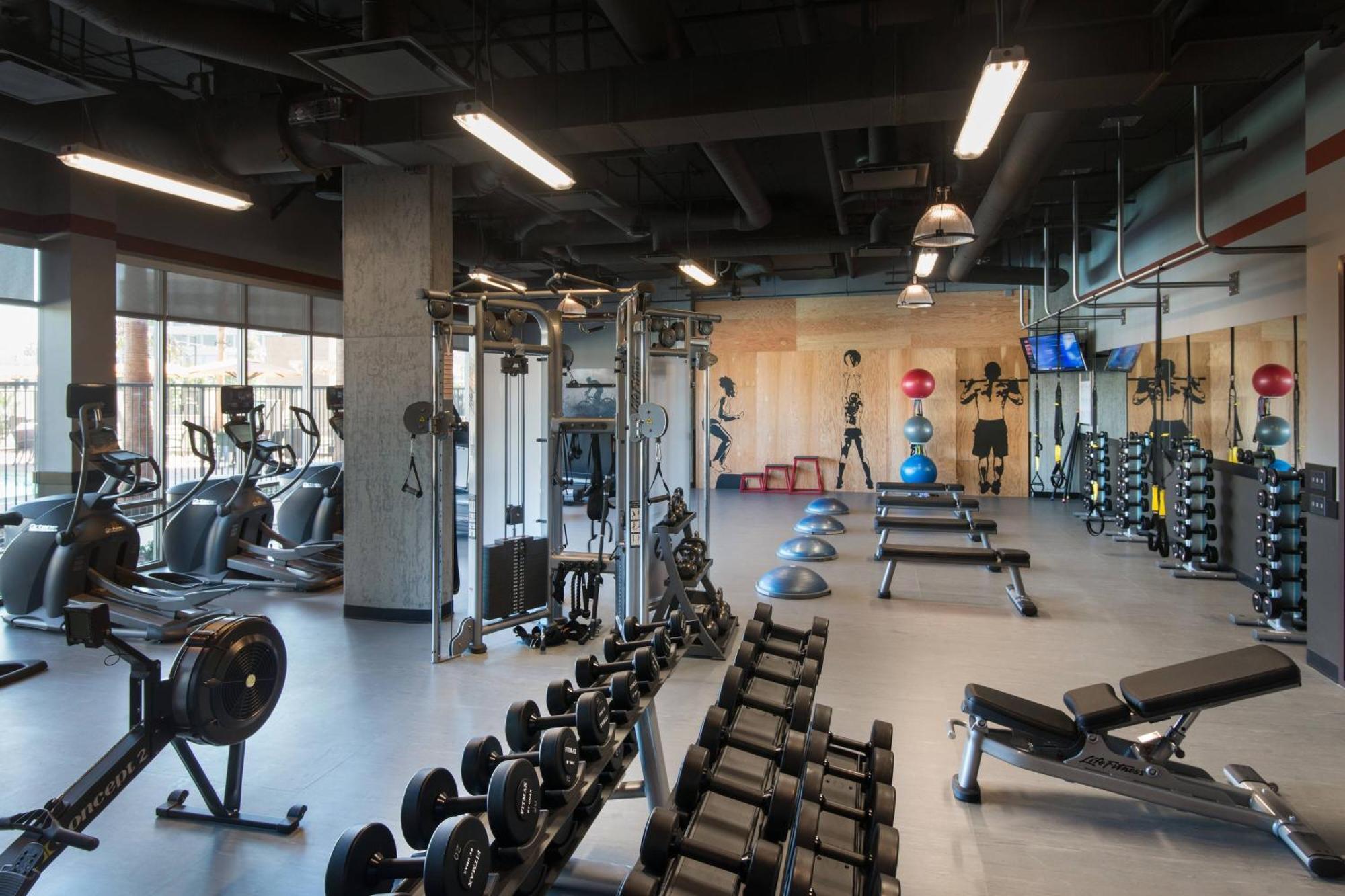 Courtyard By Marriott Irvine Spectrum Экстерьер фото